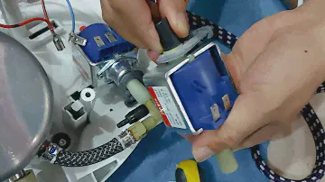DIY Philips steam iron water pump GC8625 - Blinking problem