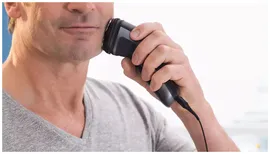 Philips Электробритва Philips Series 1000 S1332/41 для сухого бритья, черный электробритва
