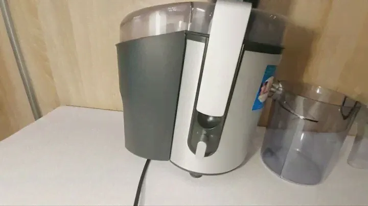 Соковыжималка Philips HR1861