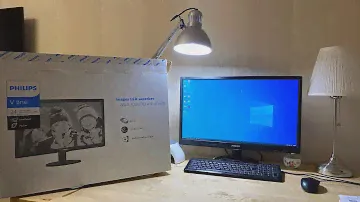 PHILIPS 243V5QSBA -САМЫЙ БЮДЖЕТНЫЙ 24 ДЮЙМА в КРИЗИС